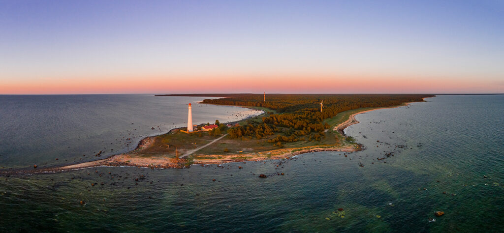 Triibuvineer kontakt
Hiiumaa Tahkuna poolsaar
FOTO: Argo Nurs Photography